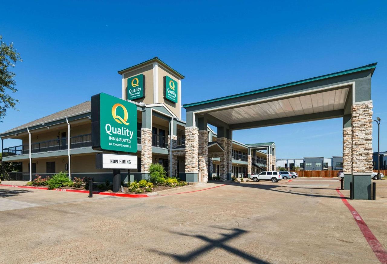 2 Leisure Hotels Near Ablon Park for a Relaxed Garland Stay