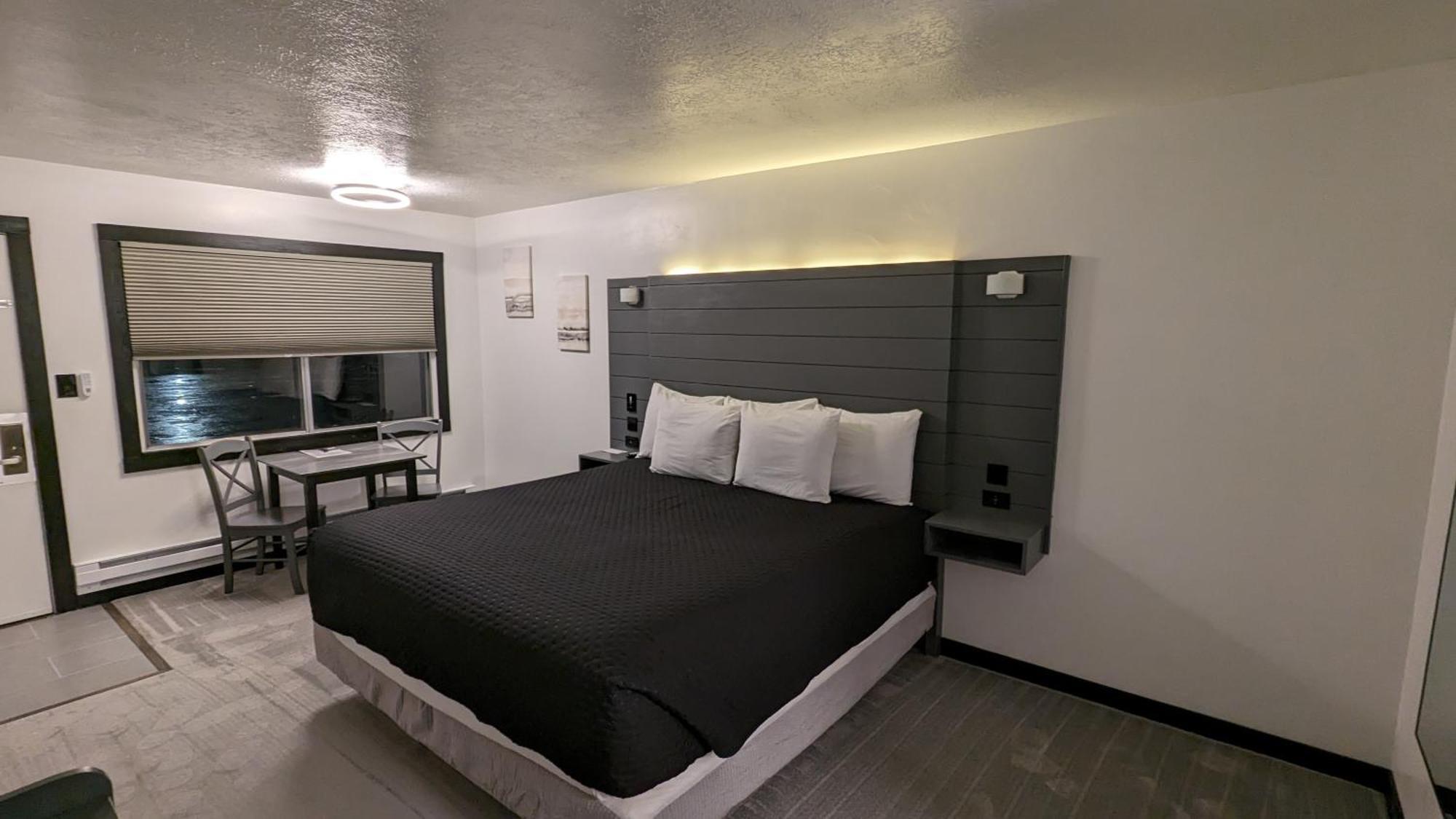 4 Utah Hotels Praised for Outstanding Staff Service