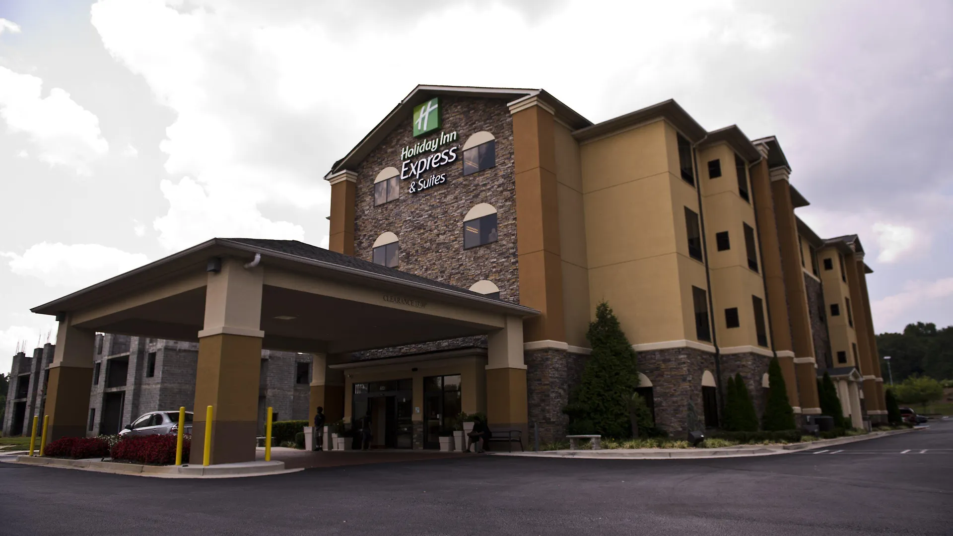 4 Smart 3-Star Hotels Near The Mall at Stonecrest