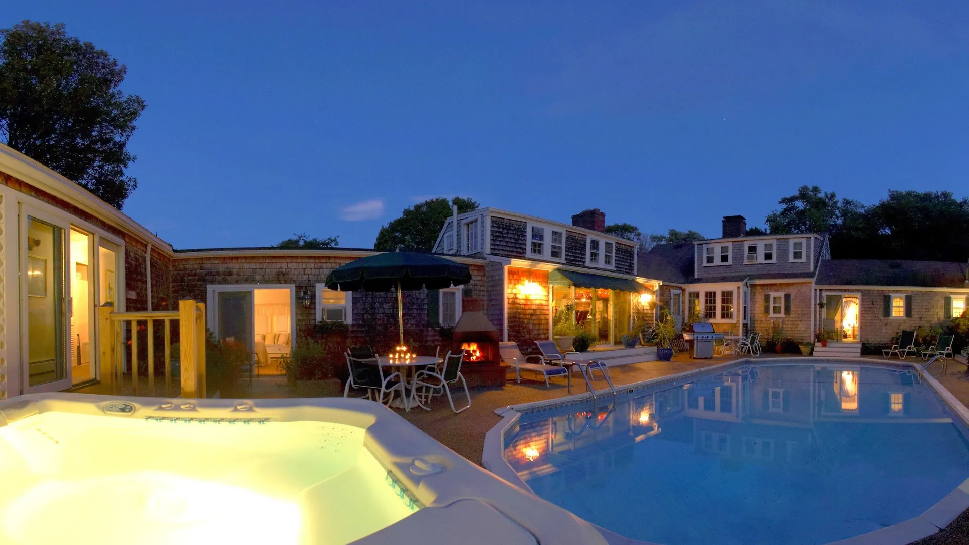 Staying In Cape Cod: 5 Beach Hotels Compared