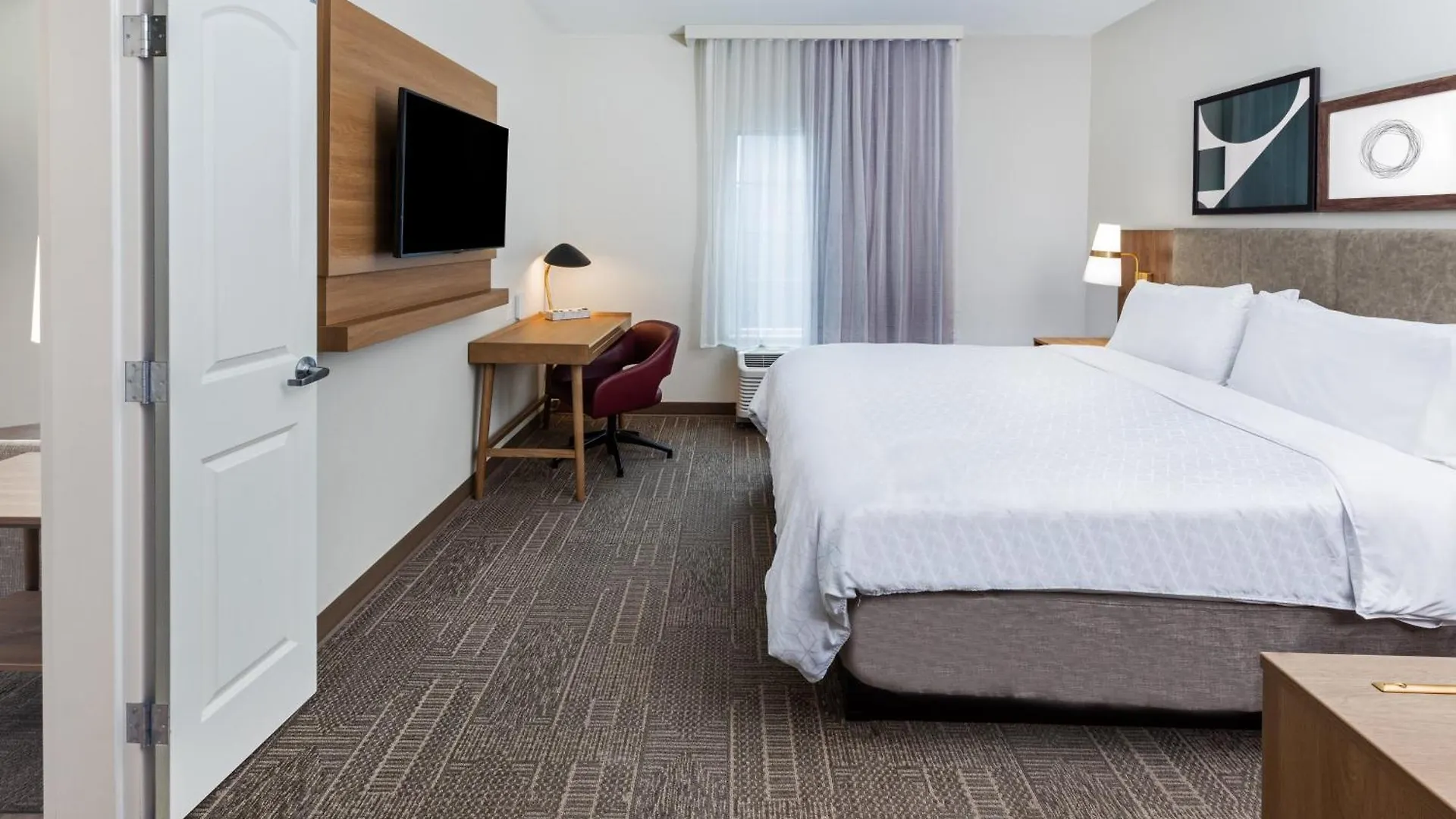 Where to Stay for Work: 15 Best Business Hotels in Texas Gulf Coast