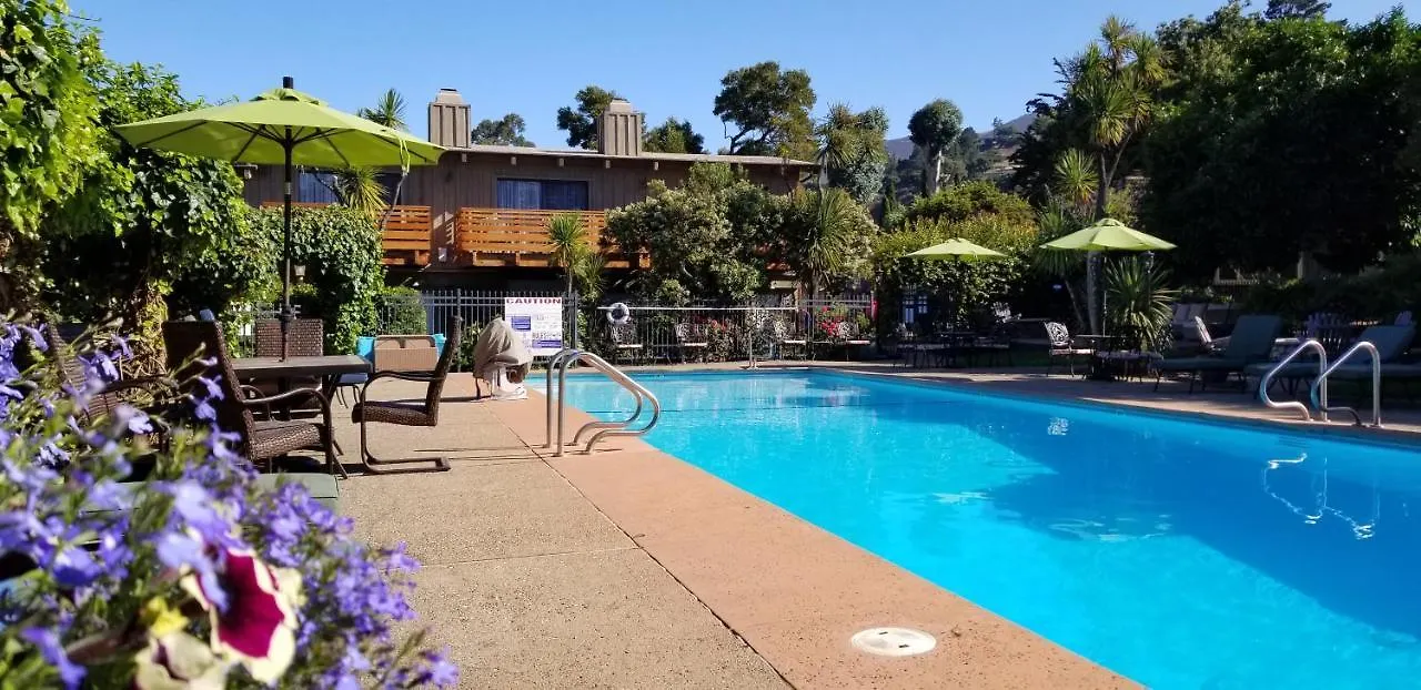 Staying In Central Coast California: 7 Central Hotels Compared