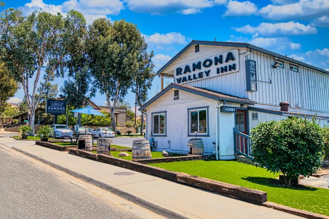 6 Top-Rated 2-Star Hotels in San Diego Metropolitan Area