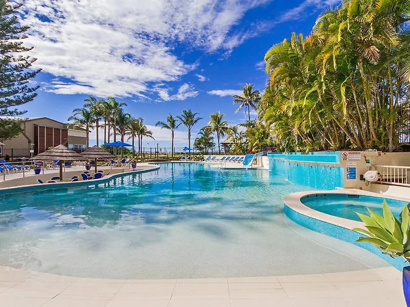 Staying in Palm Beach: 4 Beach Hotels on the Gold Coast Reviewed