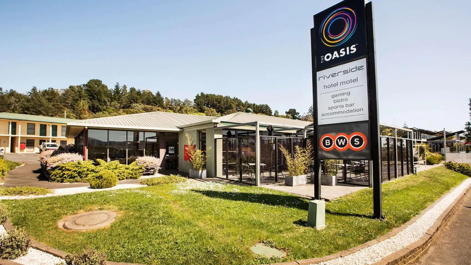 6 Exceptional Design Hotels in Tasmania Worth Booking