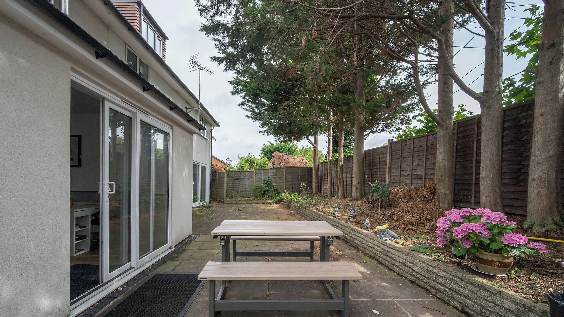 4 Budget Hotels Near Wimbledon That Actually Deliver