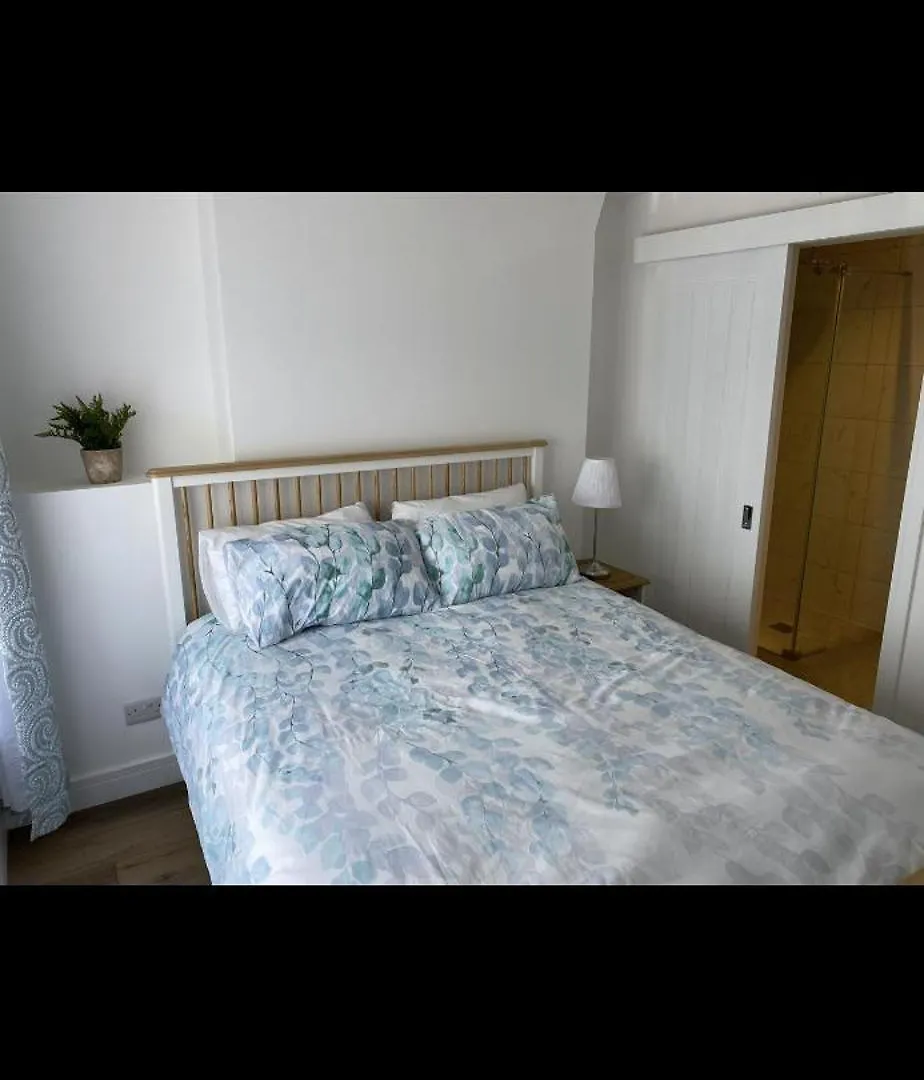 4 Couple Hotels Near Osterley Park Worth Booking