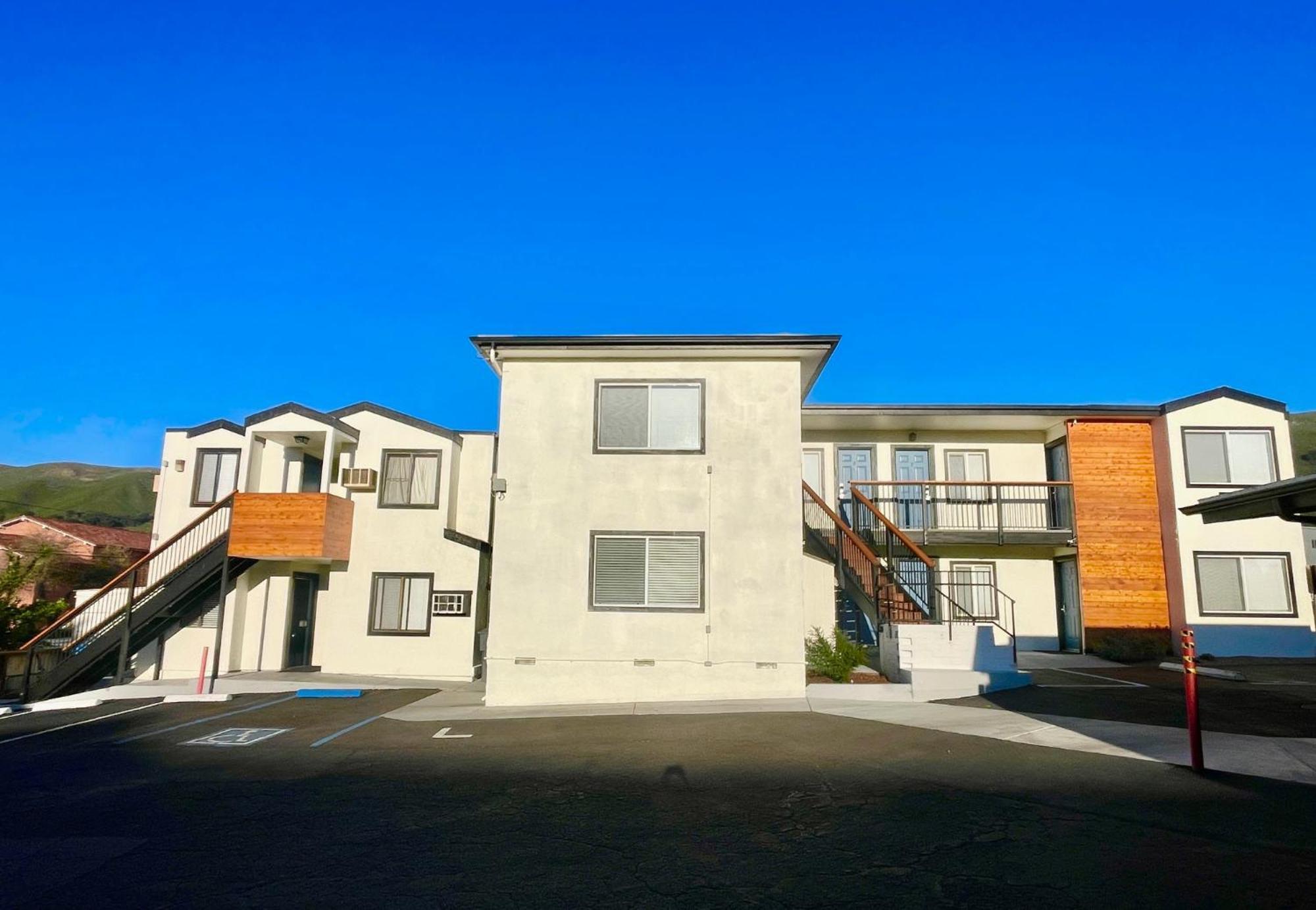 8 Smart Airport Hotels in Central Coast California Worth Booking
