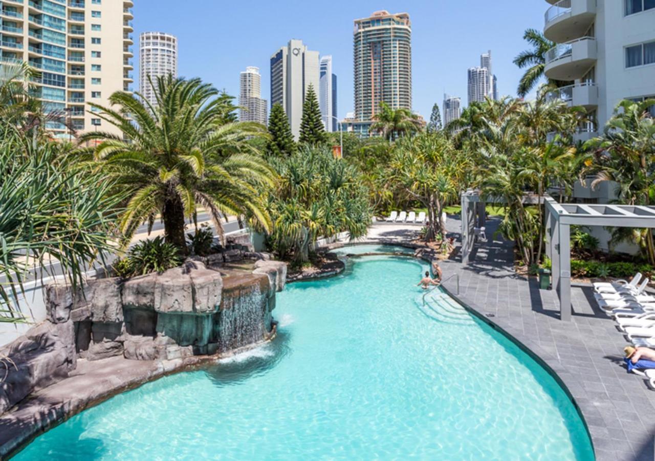 9 Top 4-Star Hotels Near Surfers Paradise Beach Worth Booking