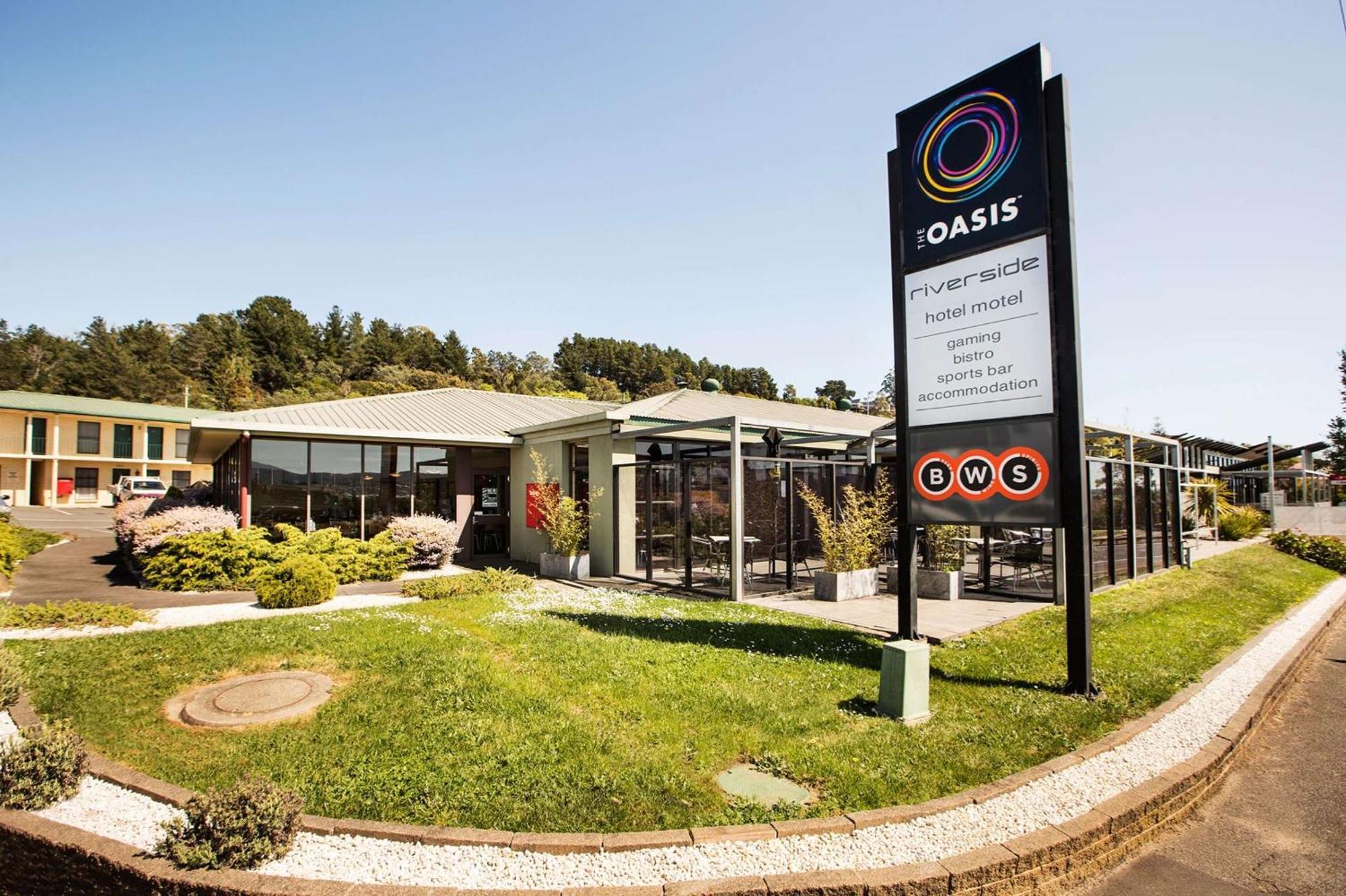 6 Exceptional Design Hotels in Tasmania Worth Booking