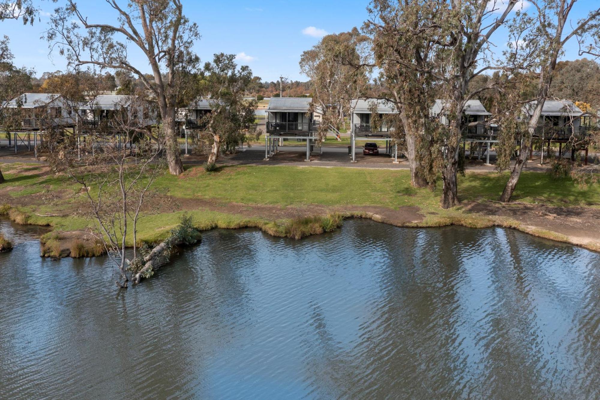 Staying in Australia & Oceania: 15 Three-Star Hotels Compared