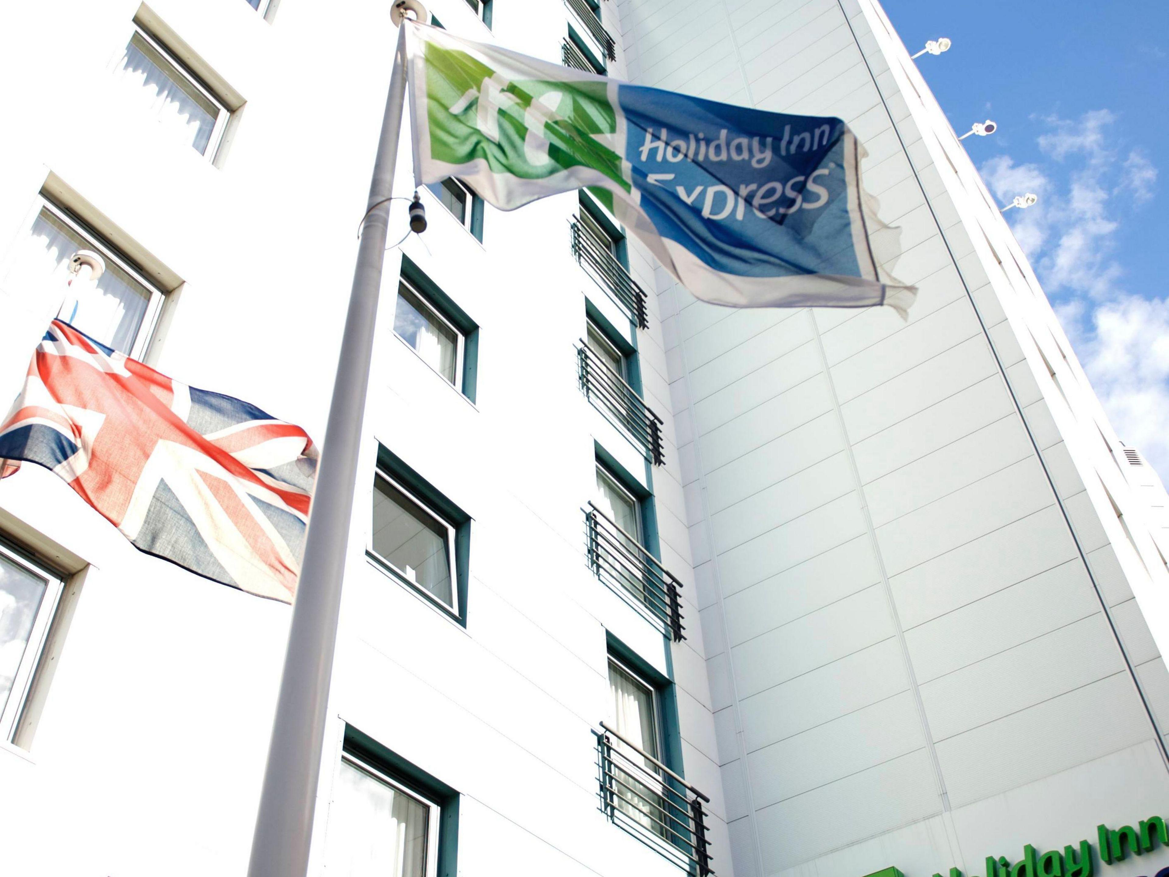 7 Family Hotels Near Morden Hall Park Worth Booking