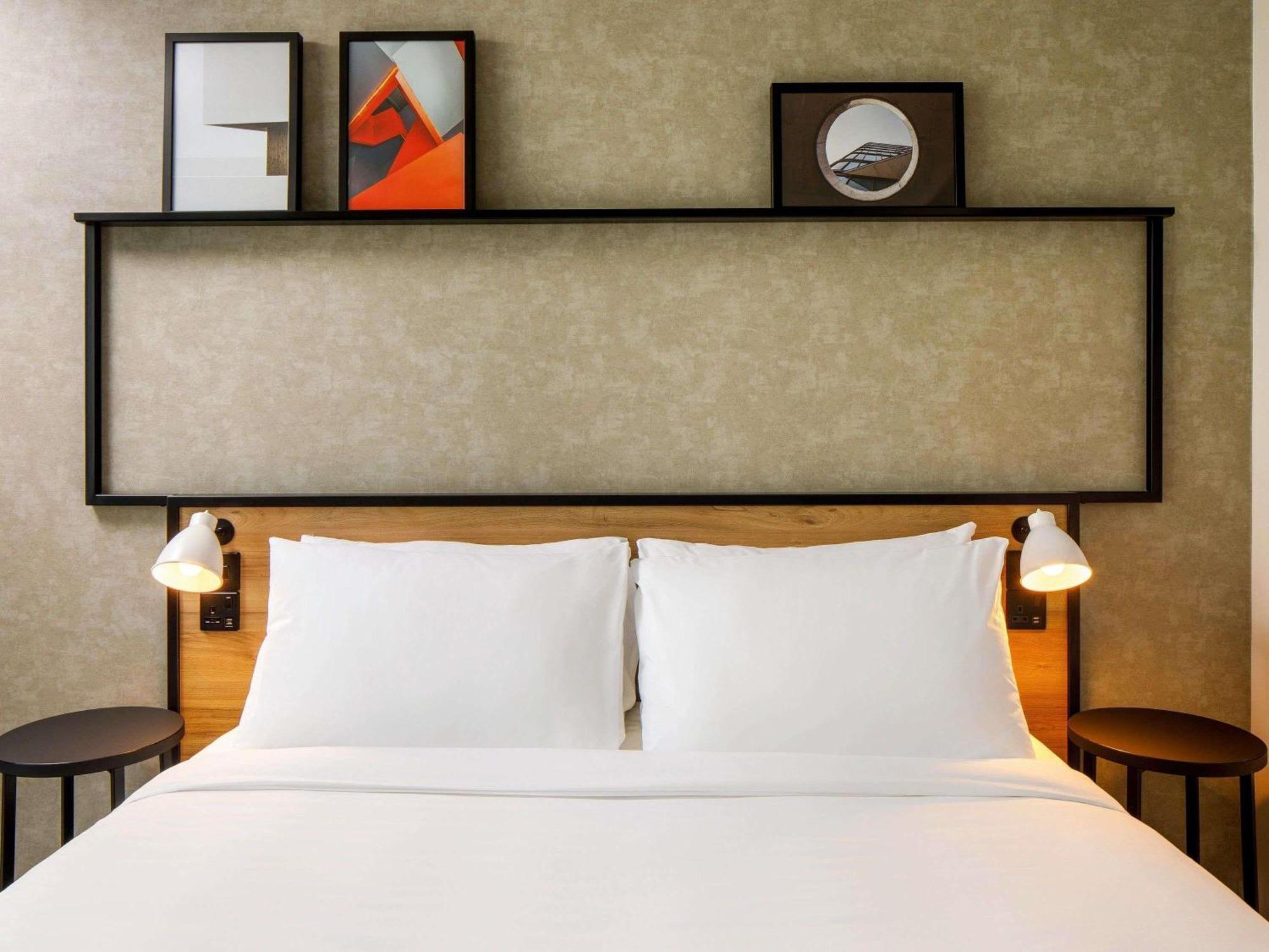 6 Family Hotels Near Nonsuch Park Worth Booking Now